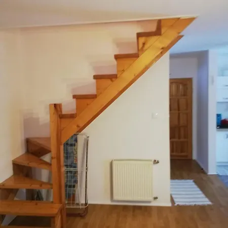 Cisniawa Holiday home *